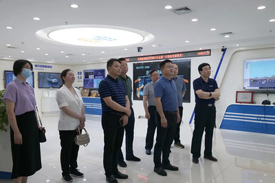 宜興市人民政府副市長(zhǎng)金磊一行蒞臨華天軟件，共探軟件研發(fā)與技術(shù)服務(wù)的創(chuàng)新發(fā)展路徑